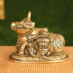 Brass Nandi Maharaj statue symbolizing devotion and strength, ideal for spiritual decor and worship.